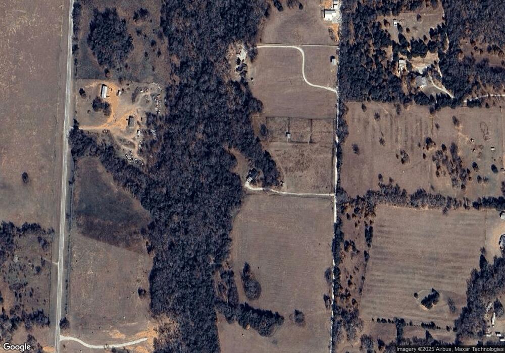 353 Twin Oaks Ln, Whitesboro, TX 76273 - photo 1