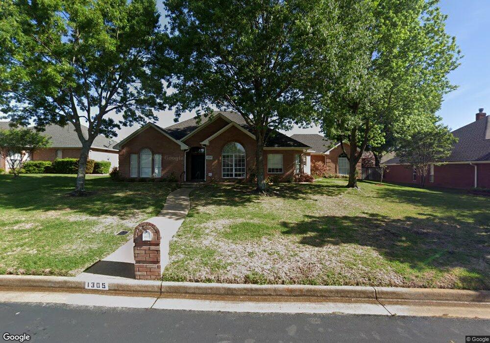 1305 Spring Branch Dr, Tyler, TX 75703 - photo 1