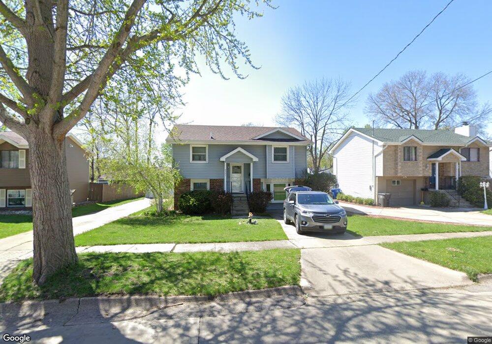 2306 60th St, Des Moines, IA 50322 - photo 1