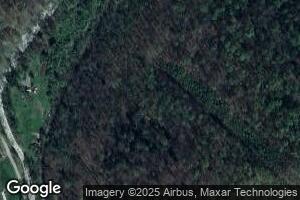 26 Branham Dr, Clothier, WV 25047