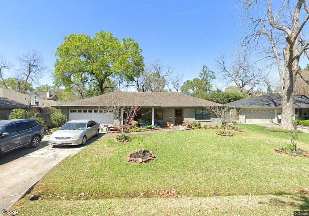 8746 Turriff St, Houston, TX 77055 - photo 1