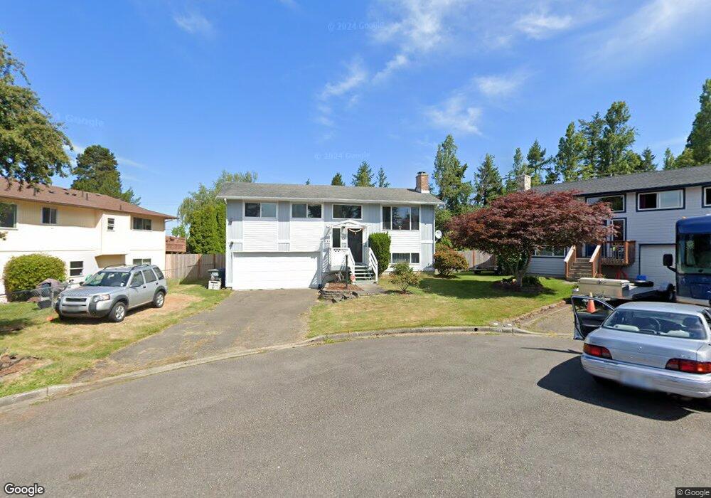 926 S 240th Place, Des Moines, WA 98198 - photo 1