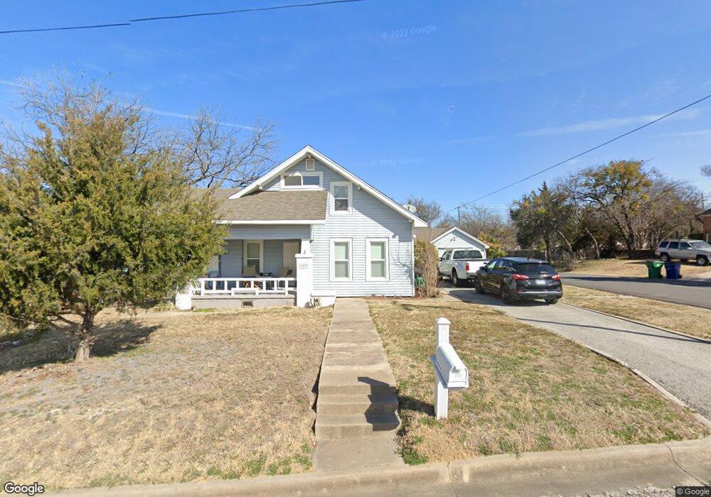 103 E Collom St, Decatur, TX 76234 - photo 1