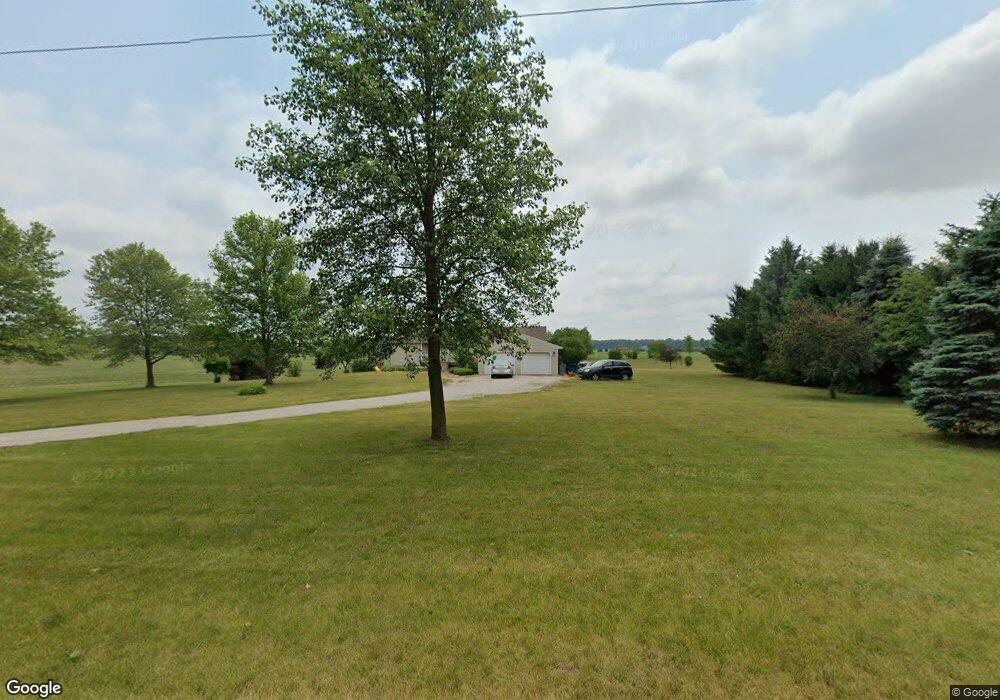 5722 E 400 N, Rolling Prairie, IN 46371 - photo 1