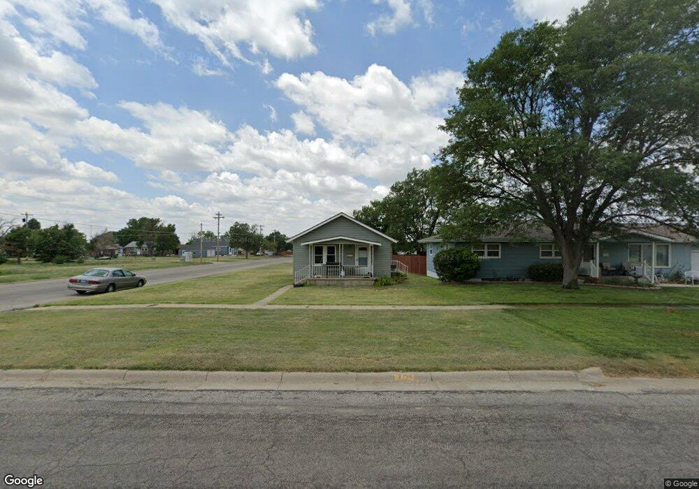 701 N Main St, Wakeeney, KS 67672 - photo 1
