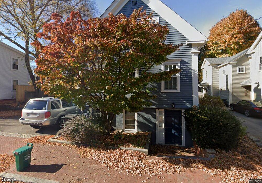 28 1/2 Charles St unit A, Newburyport, MA 01950 - photo 1