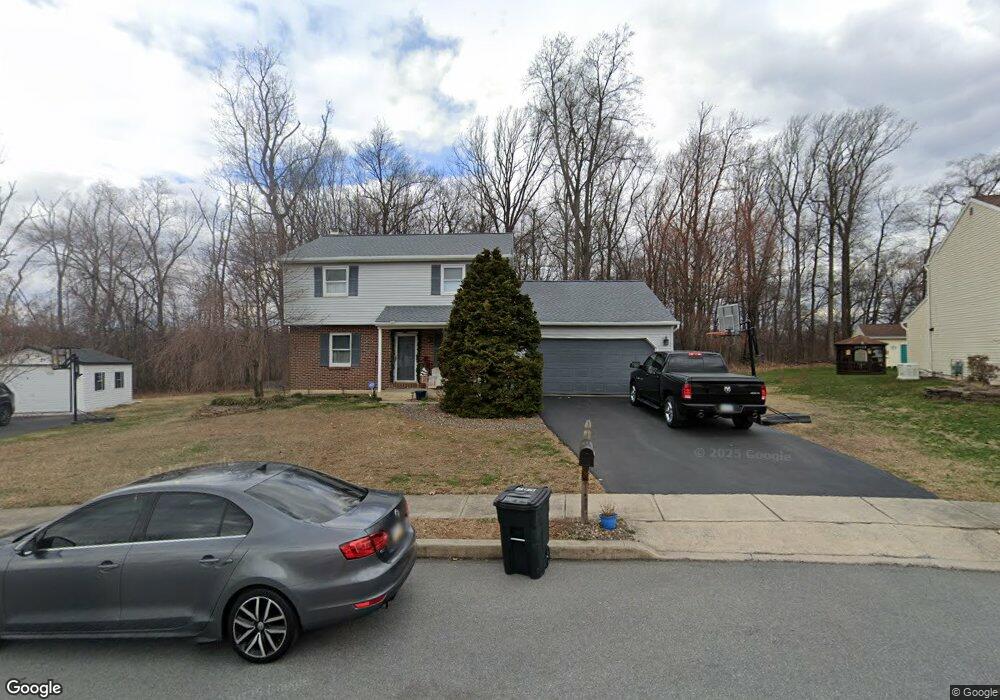 505 Crest Cir, Mohnton, PA 19540 - photo 1