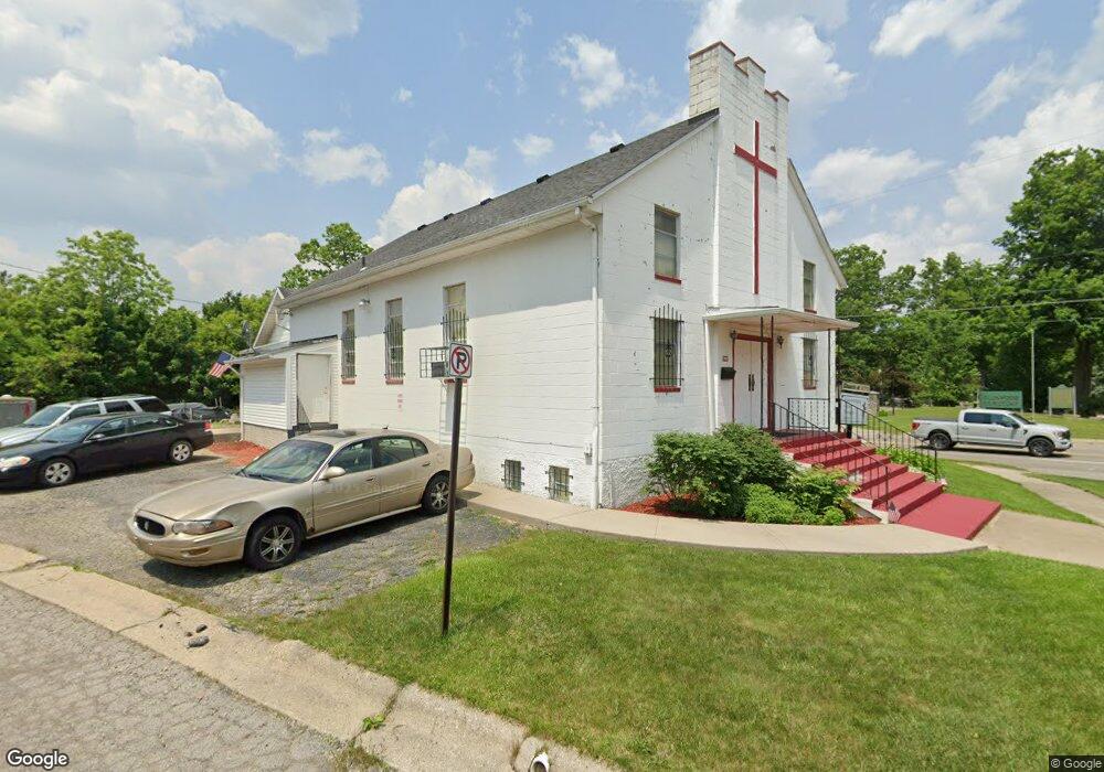 902 Farnum Ave, Flint, MI 48503 - photo 1