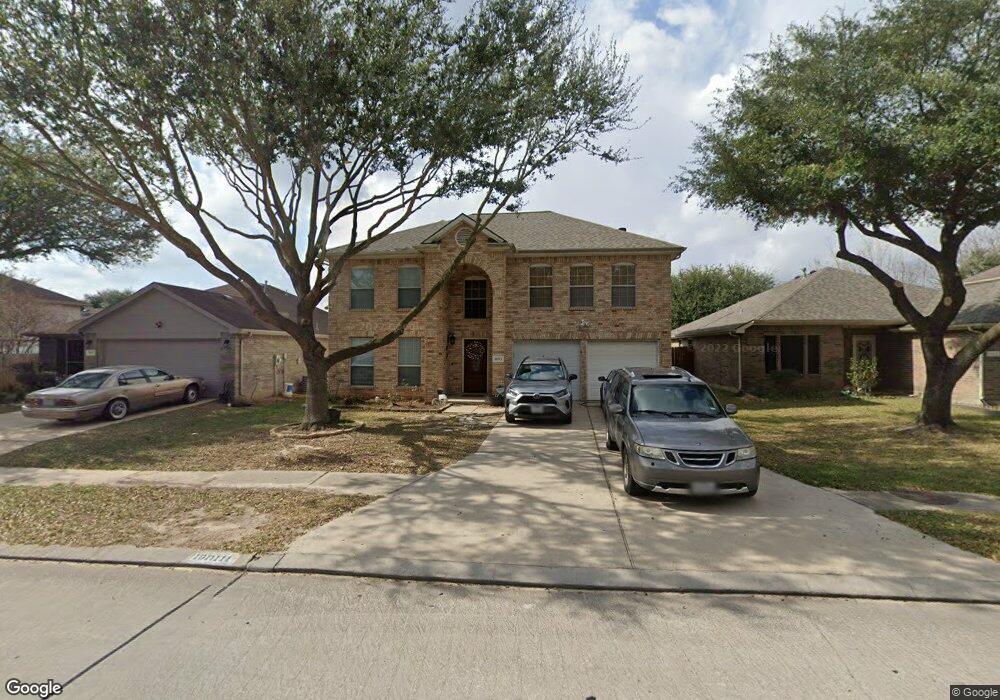 10111 Country Knoll Dr, Houston, TX 77086 - photo 1