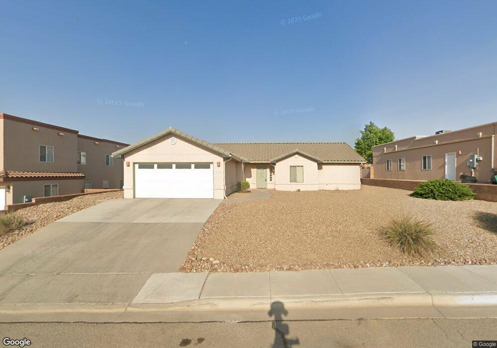 4905 Kingsway Dr, Farmington, NM 87402 - photo 1