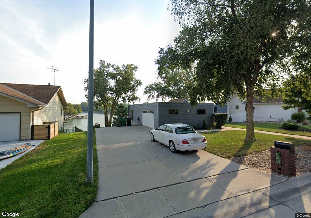 8005 Molokai Dr, Papillion, NE 68046 - photo 1