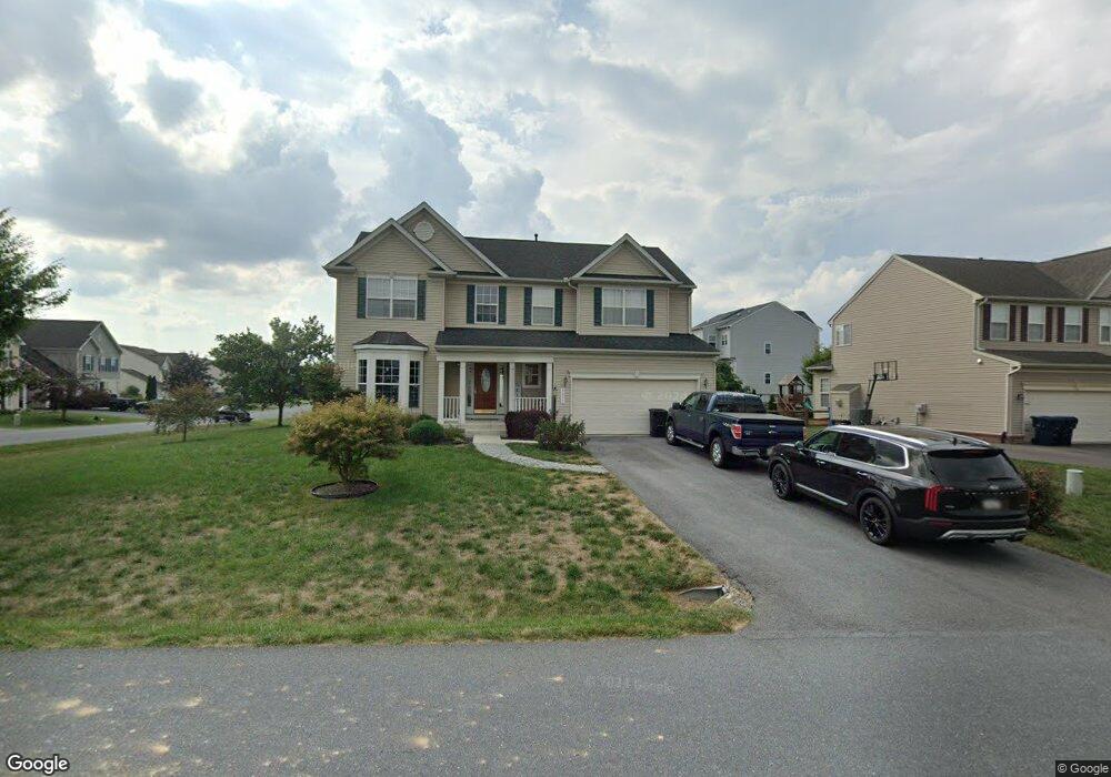 9097 Lindale Ave, Greencastle, PA 17225 - photo 1