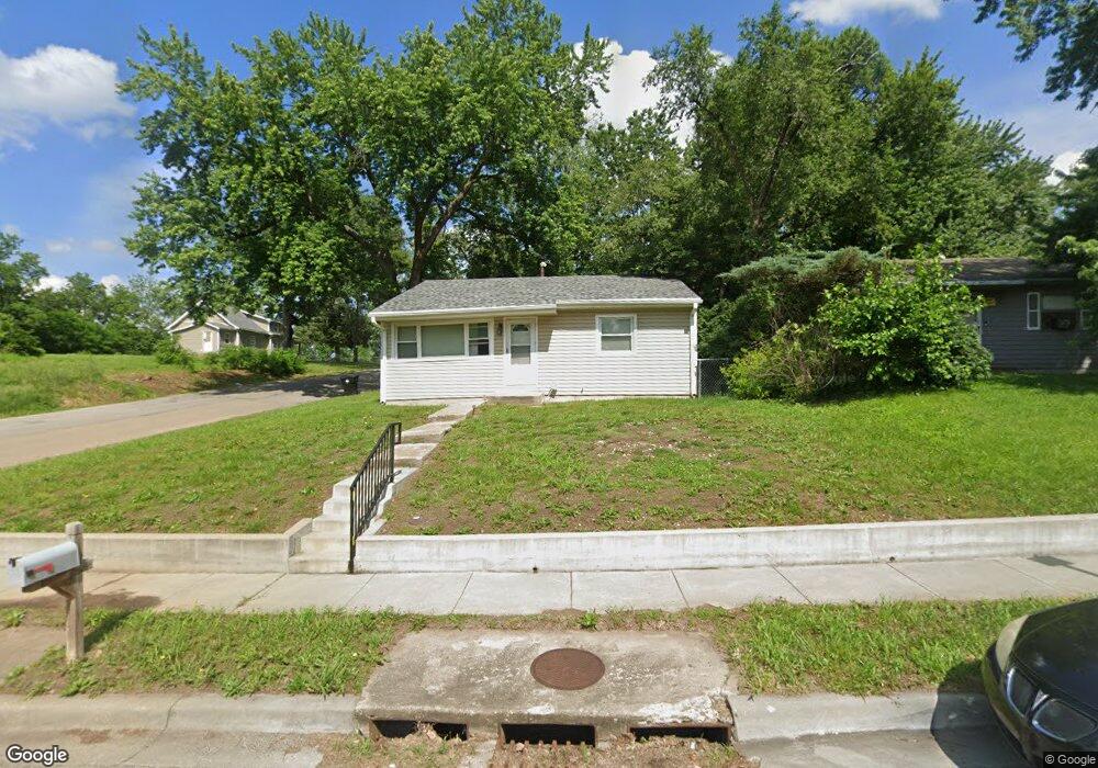 3100 SE Bryant St, Topeka, KS 66605 - photo 1