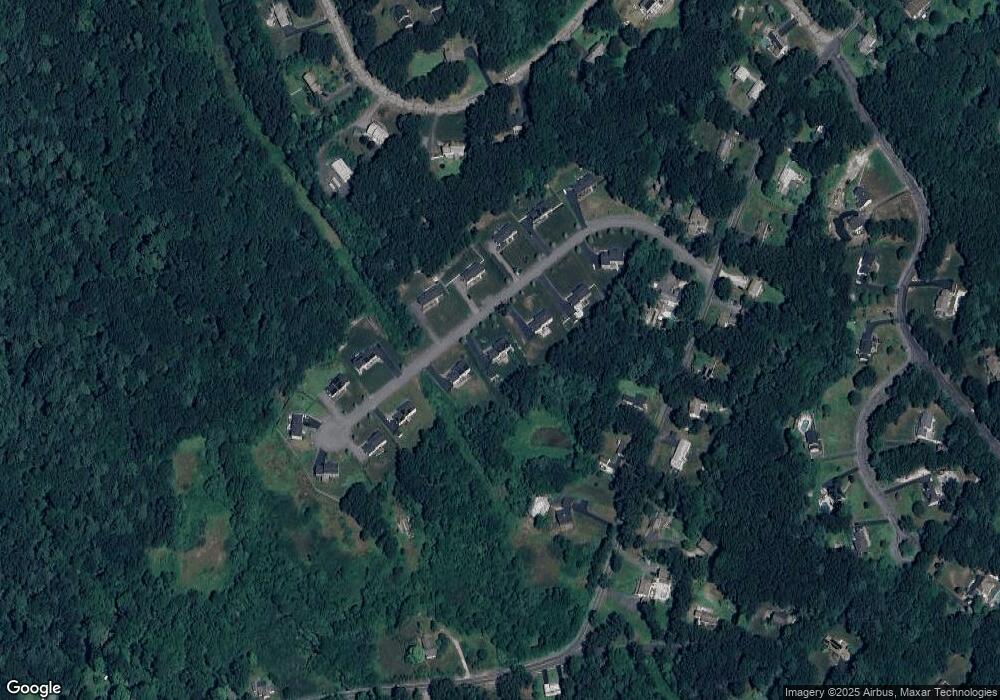 8 Pond St, Mendon, MA 01756 - photo 1