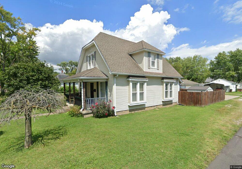 301 Smith St, Columbus, IN 47201 - photo 1