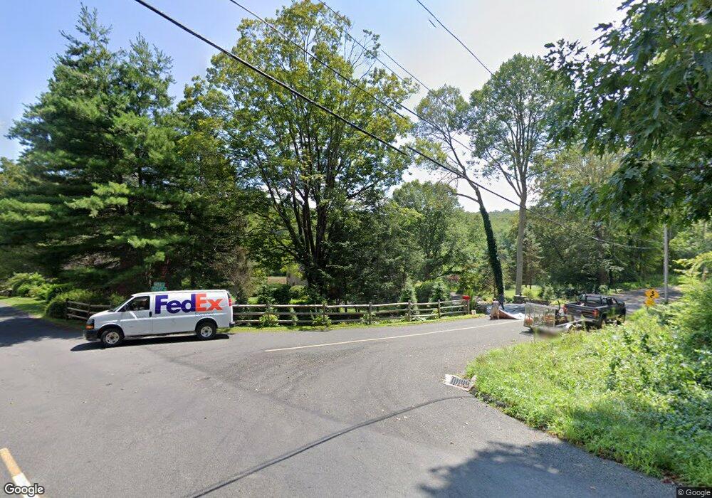 262 Tophet Rd, Roxbury, CT 06783 - photo 1