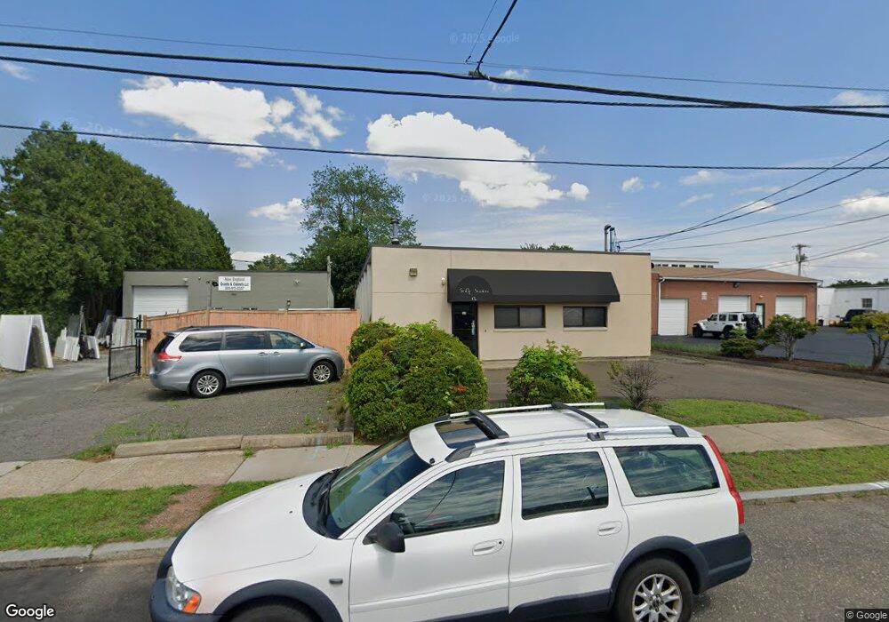 12 Cody St, West Hartford, CT 06110 - photo 1