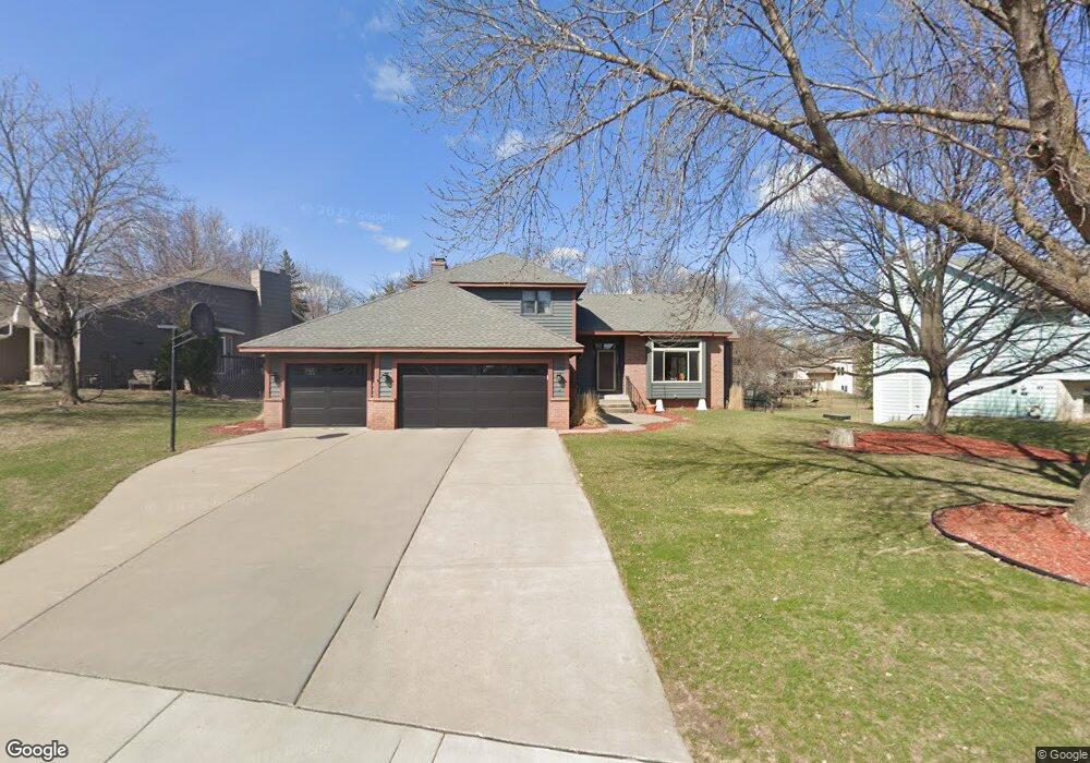 11064 Pheasant Ln N, Maple Grove, MN 55369 - photo 1