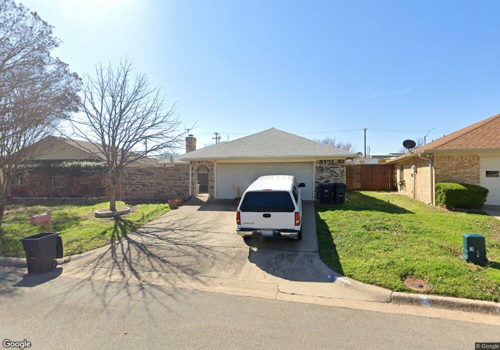 104 Black Forest Dr, Weatherford, TX 76086 - photo 1