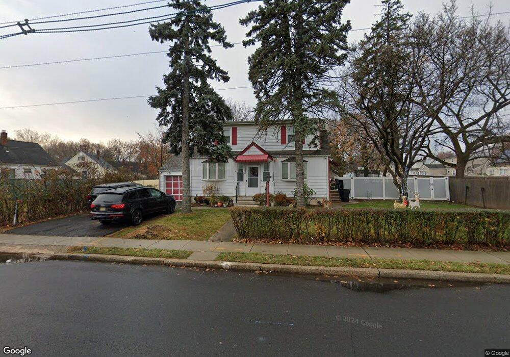 1522 Vauxhall Rd, Union, NJ 07083 - photo 1