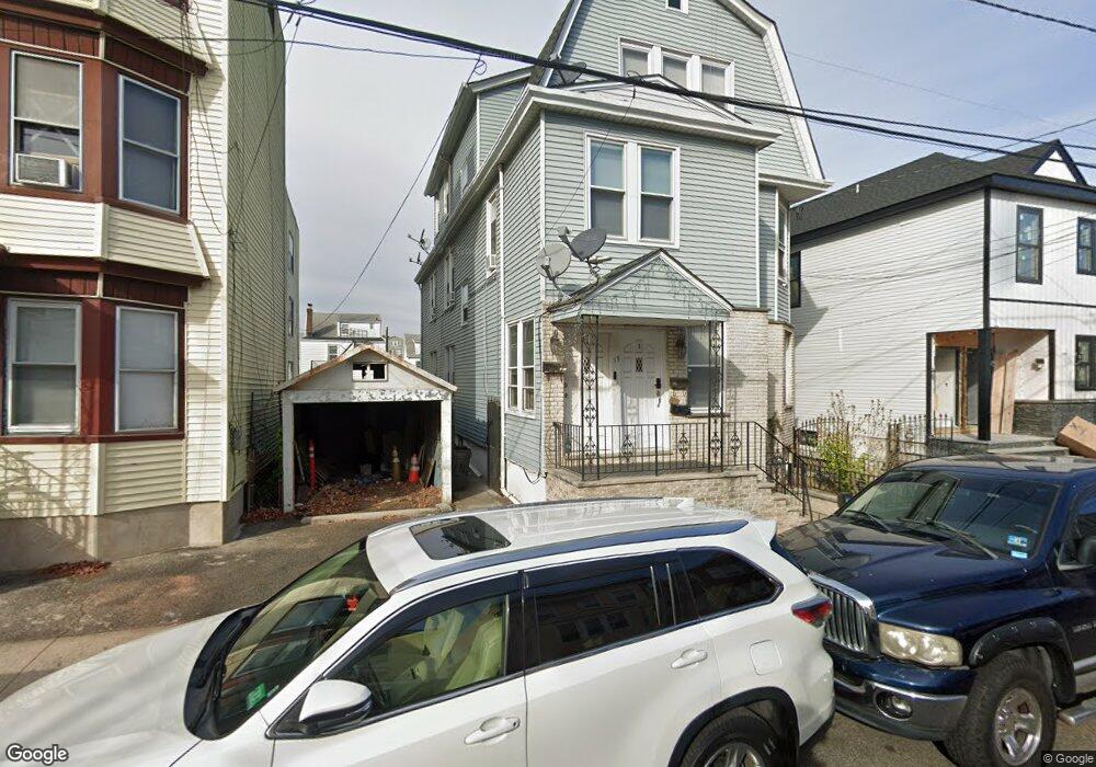 13 Windsor St, Kearny, NJ 07032 - photo 1