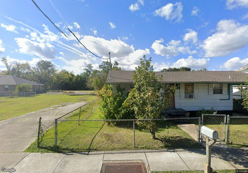 426 Authement St, Houma, LA 70363 - photo 1