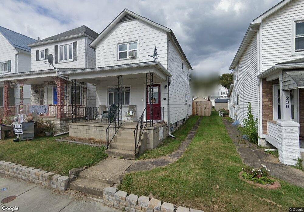 240 Kennedy Ave, Vandergrift, PA 15690 - photo 1