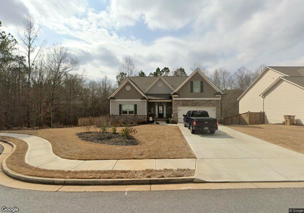 638 Cardigan Dr, Hoschton, GA 30548 - photo 1