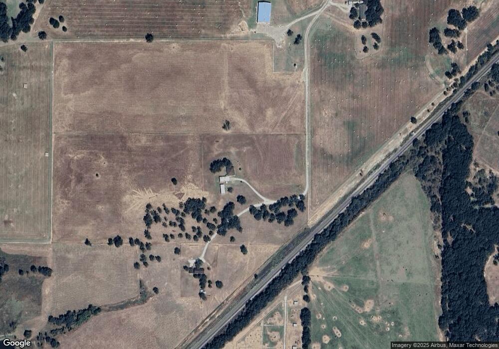 490 Cutters Ln, Millsap, TX 76066 - photo 1