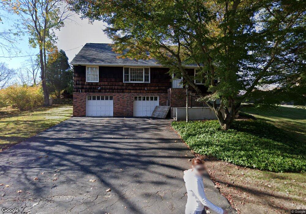 133 Hillcrest Park Rd, Cos Cob, CT 06807 - photo 1