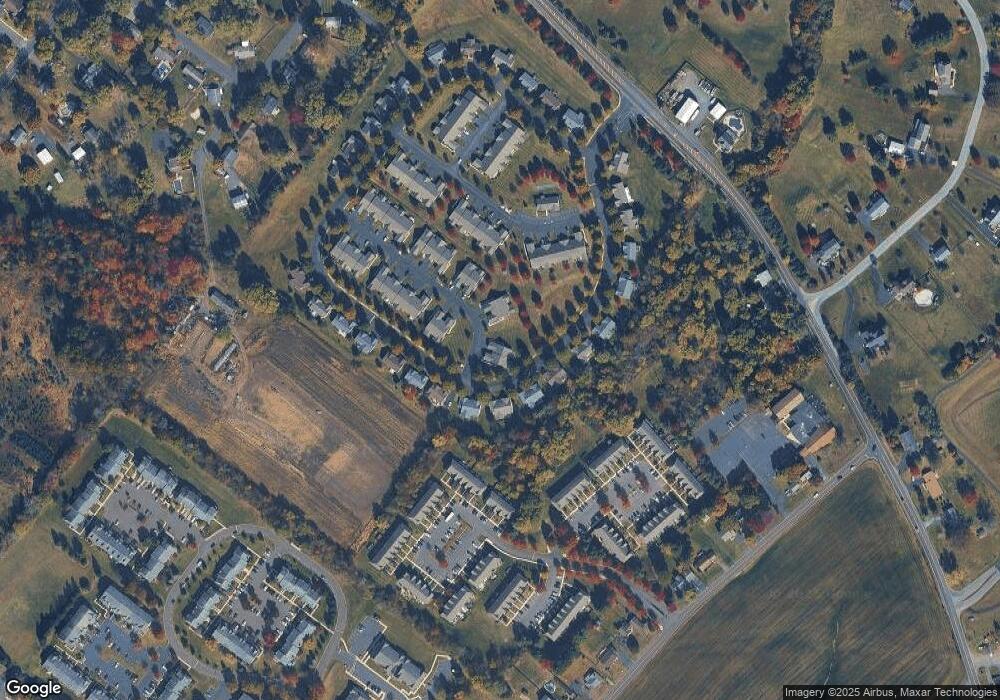 303 Jefferson Ct, Royersford, PA 19468 - photo 1