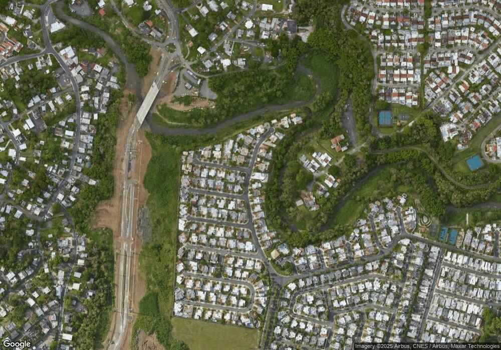 Z-10 Viajera St, Guaynabo, PR 00969 - photo 1