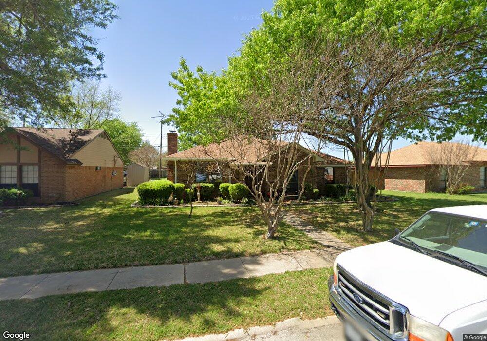 305 Sheffield Dr, Wylie, TX 75098 - photo 1