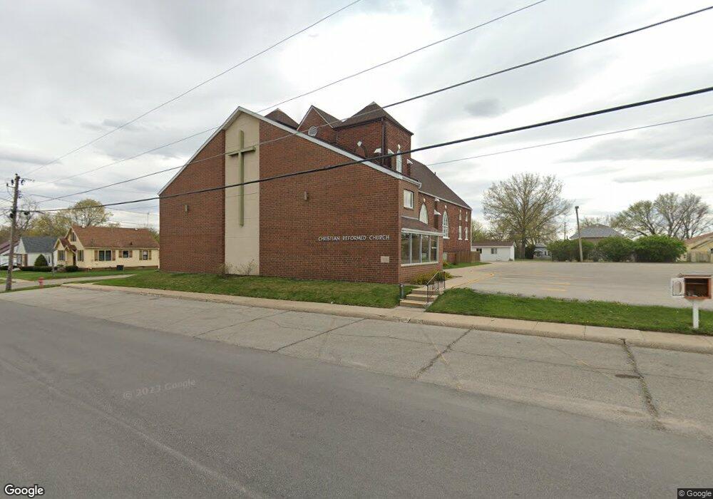 511 S 5th Ave E, Newton, IA 50208 - photo 1