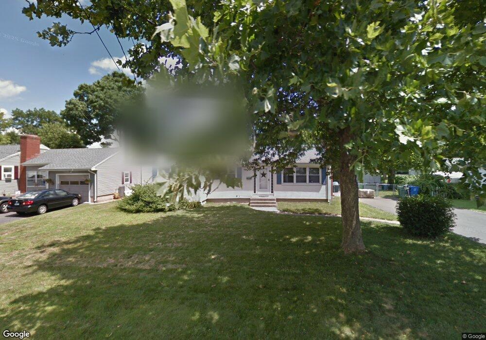 8 Botelle Manor, Cromwell, CT 06416 - photo 1