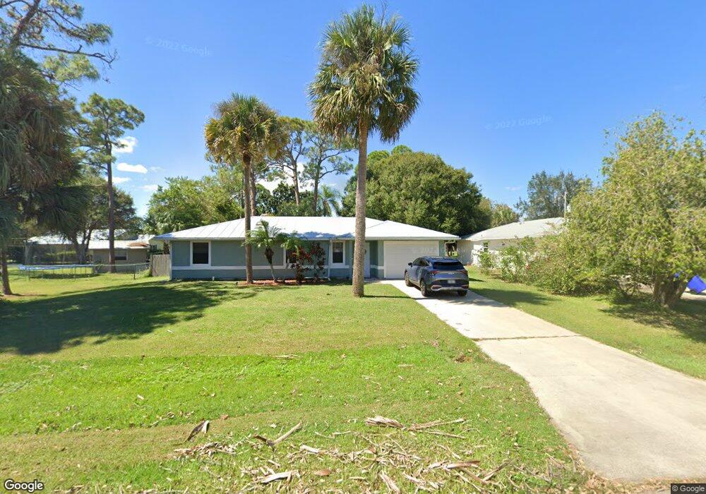 586 Jay St, Sebastian, FL 32958 - photo 1
