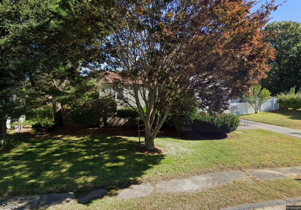 25 Squanto Rd, Woburn, MA 01801 - photo 1