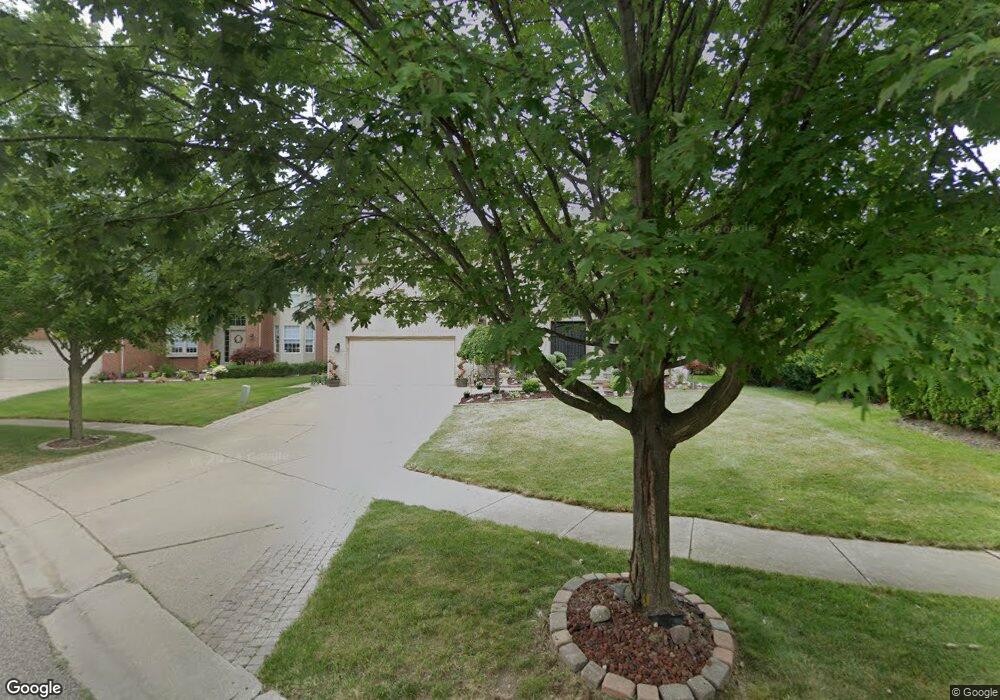 7664 Windgate Cir unit 31, West Bloomfield, MI 48323 - photo 1