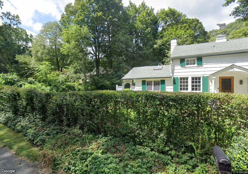 91 Sherman Turnpike, Redding, CT 06896 - photo 1