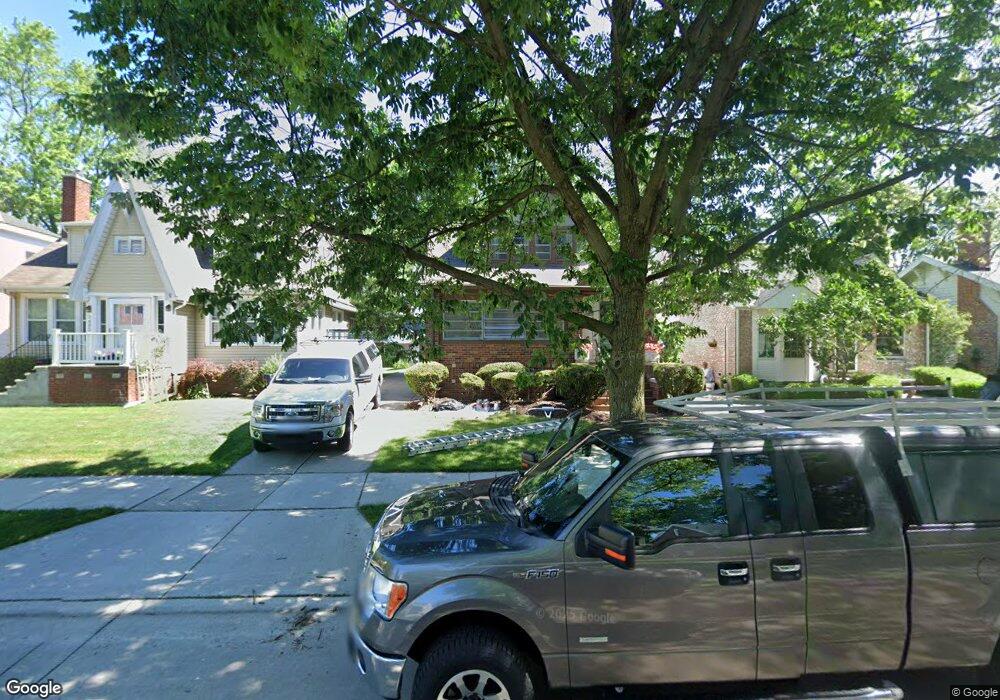 1642 Anita Ave, Grosse Pointe Woods, MI 48236 - photo 1