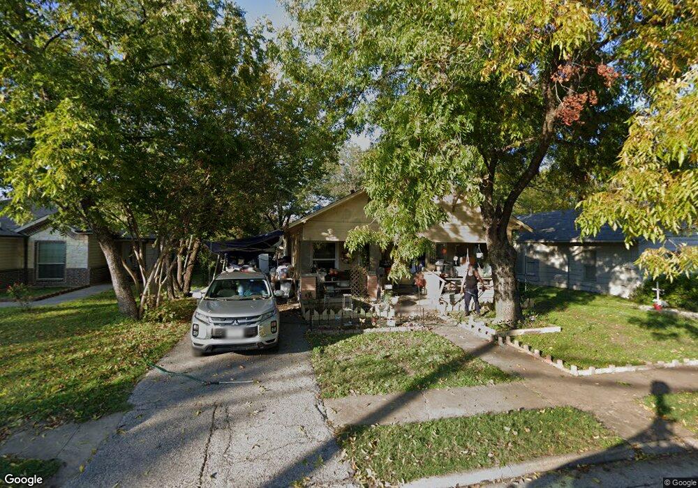 126 North St, Grand Prairie, TX 75050 - photo 1