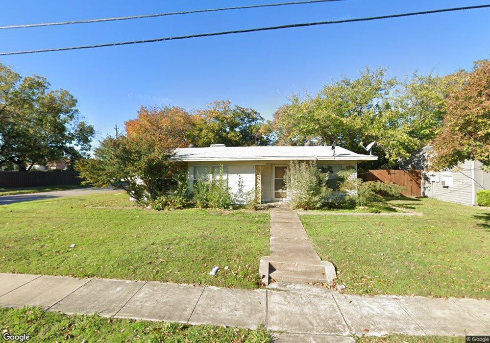 954 Shawnee Trace, Grand Prairie, TX 75051 - photo 1