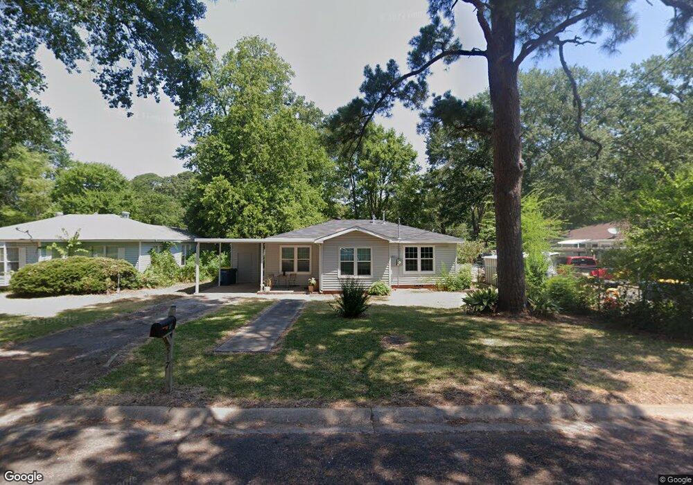 517 Layton St, Kilgore, TX 75662 - photo 1