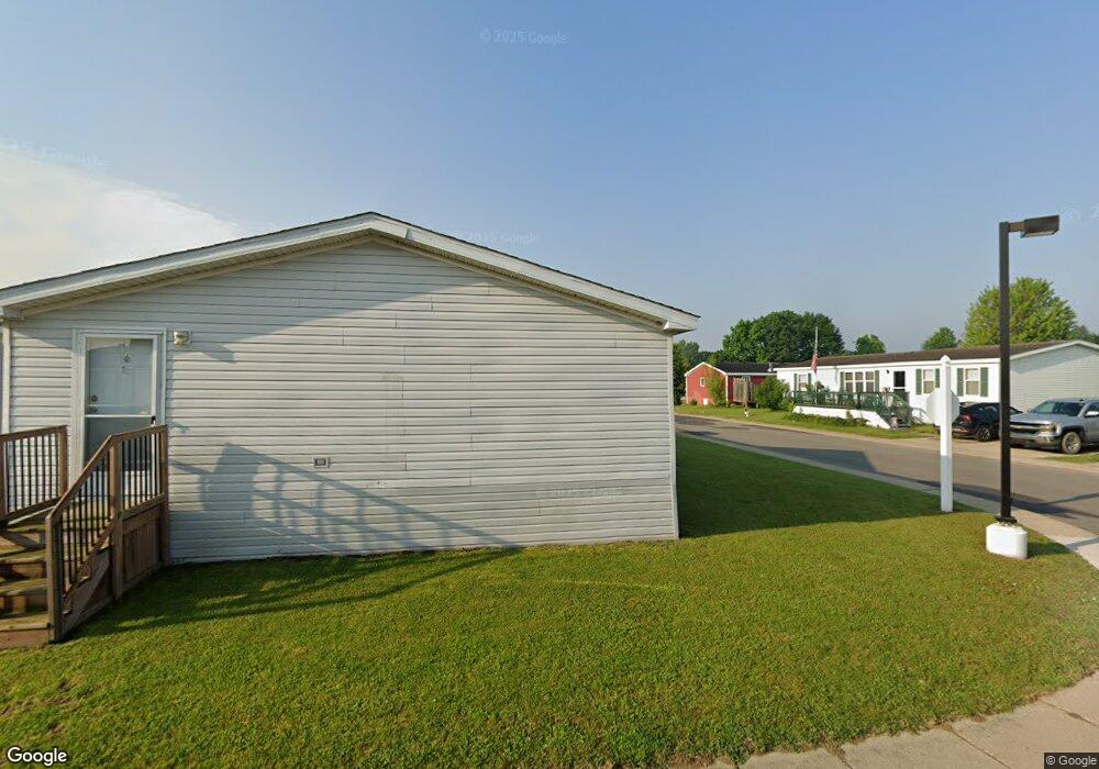 556 Red Beech Dr, Flint, MI 48506 - photo 1