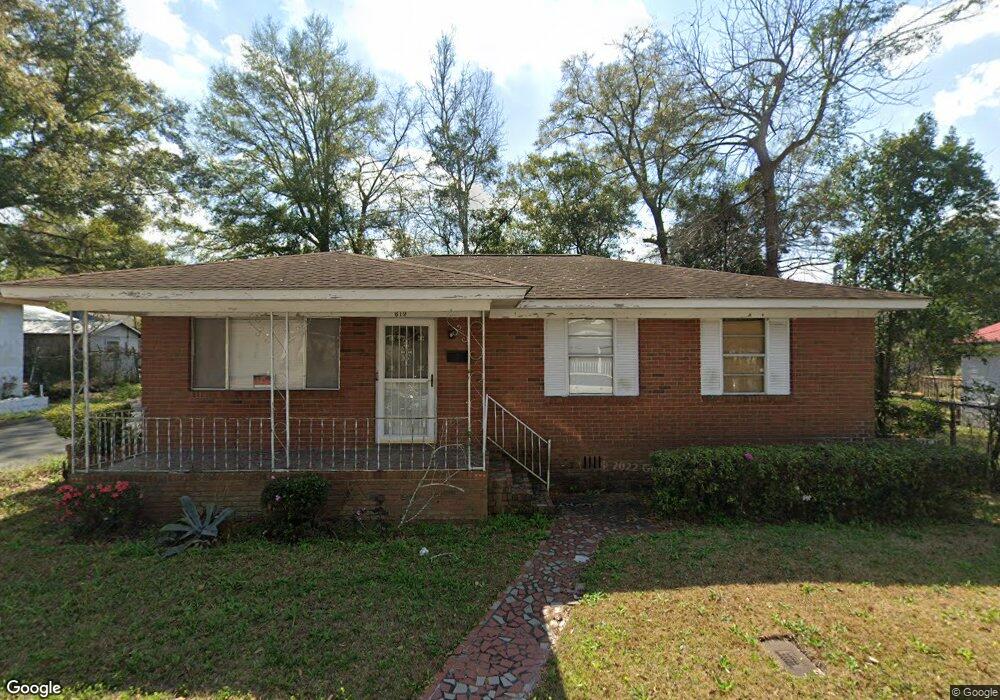 619 W 48th St, Savannah, GA 31405 - photo 1