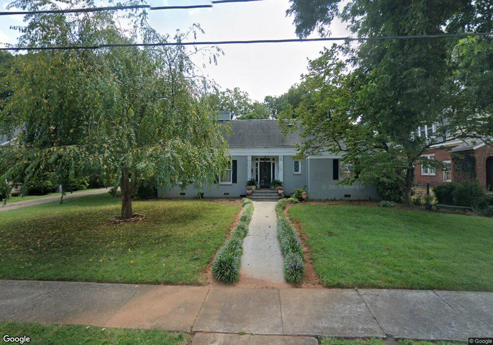 515 Carroll St, Statesville, NC 28677 - photo 1