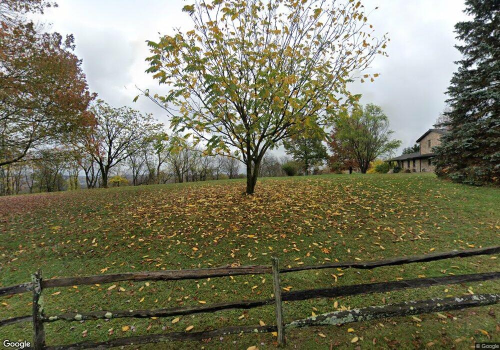 134 Roupe Rd, Eighty Four, PA 15330 - photo 1