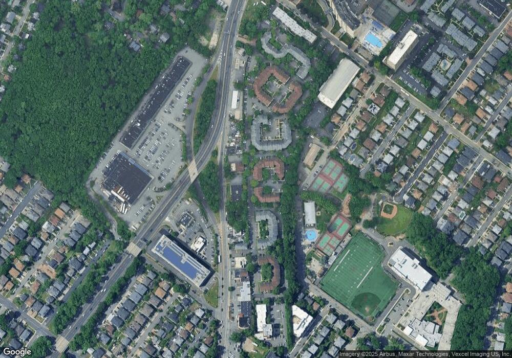 1474 Westgate Dr, Fort Lee, NJ 07024 - photo 1