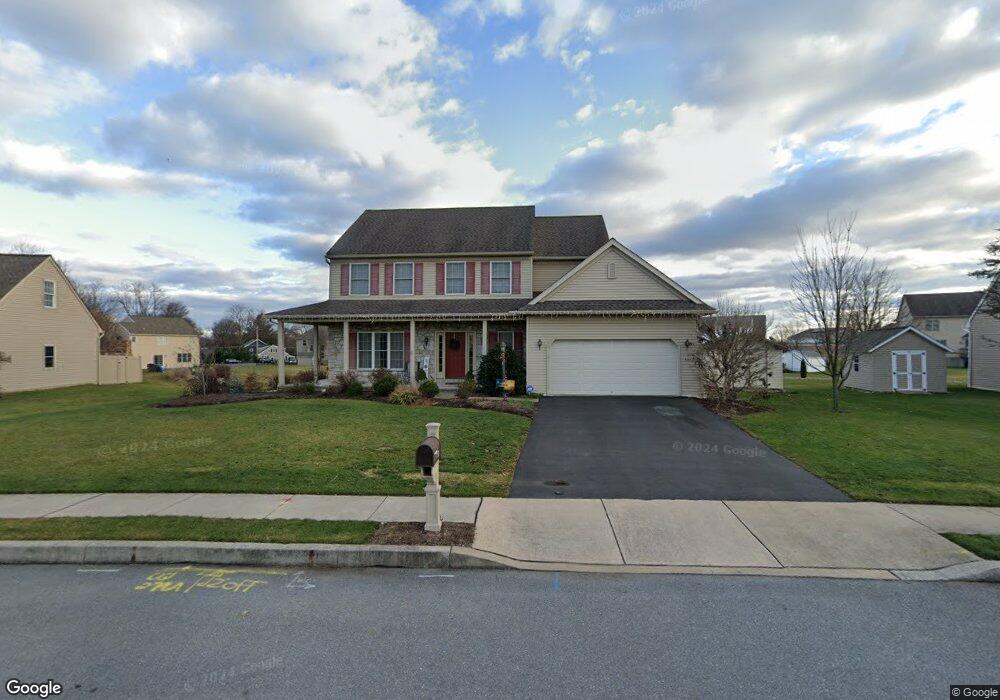 12 Sarah Ln, Mount Joy, PA 17552 - photo 1