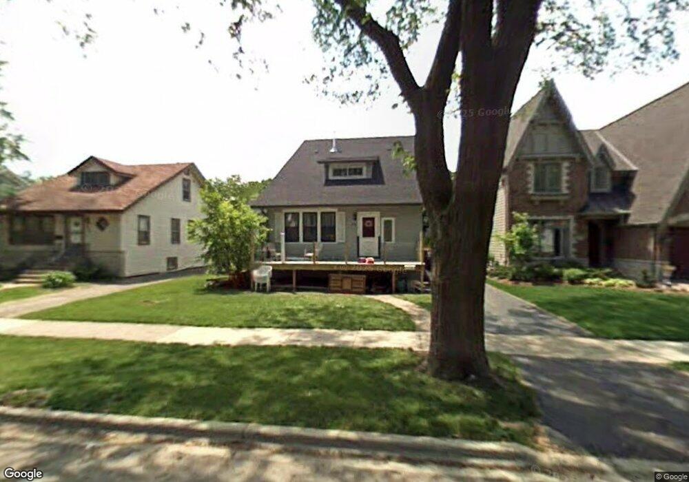 656 S Saylor Ave, Elmhurst, IL 60126 - photo 1